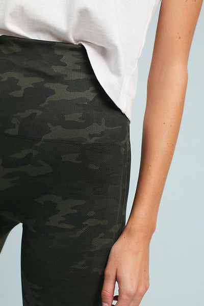 Spanx Size Medium Green Nylon Camoflage High Waist Mid Calf Leggings —  Labels Resale Boutique