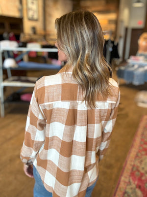 Emily Plaid Flannel in Camel