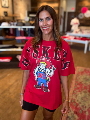 NEBRASKA SOUTHERN SPLIT OVERSIZED BAND TEE