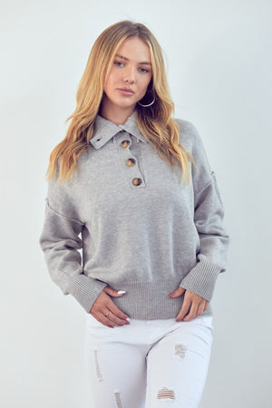 Michelle Henley Pullover Sweater in Light Grey