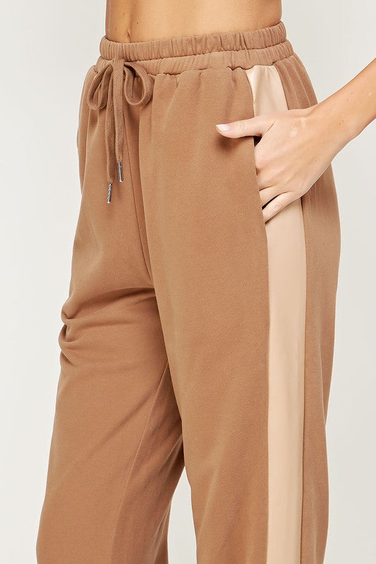 Just Go With It Jogger in Mocha/Taupe