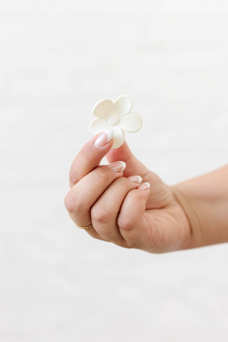 Shop ANDi - White Small Baby Flower Claw Clip