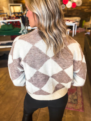 Hunter Argyle Pullover Sweater in Tan